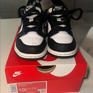 Nike Kids Black and White Sneakers